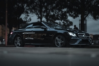 Dit is waarom steeds meer mensen een Mercedes-Benz importeren